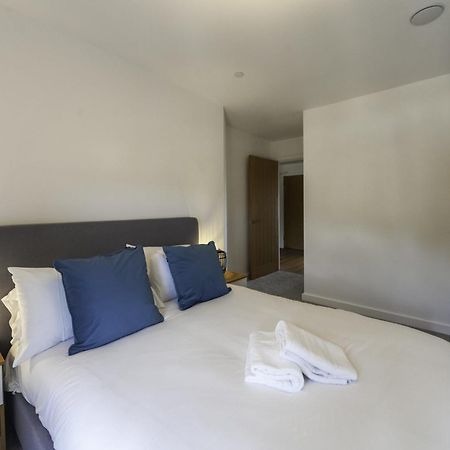 Lovely 2 Bedroom Apartment In Central Ashford Ashford  Bagian luar foto