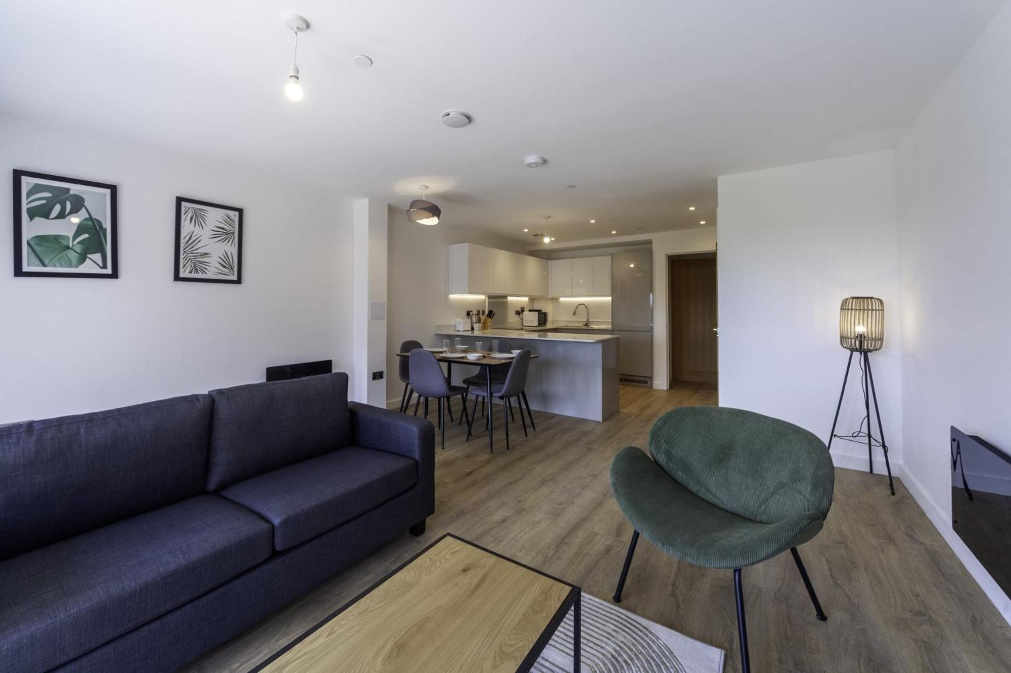 Lovely 2 Bedroom Apartment In Central Ashford Ashford  Bagian luar foto